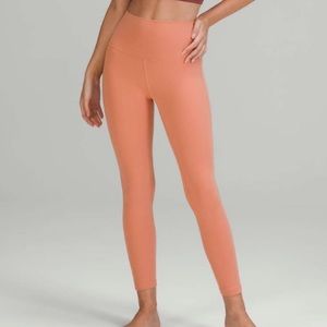 Lululemon Align High-Rise Pant 25"
Pink Savannah